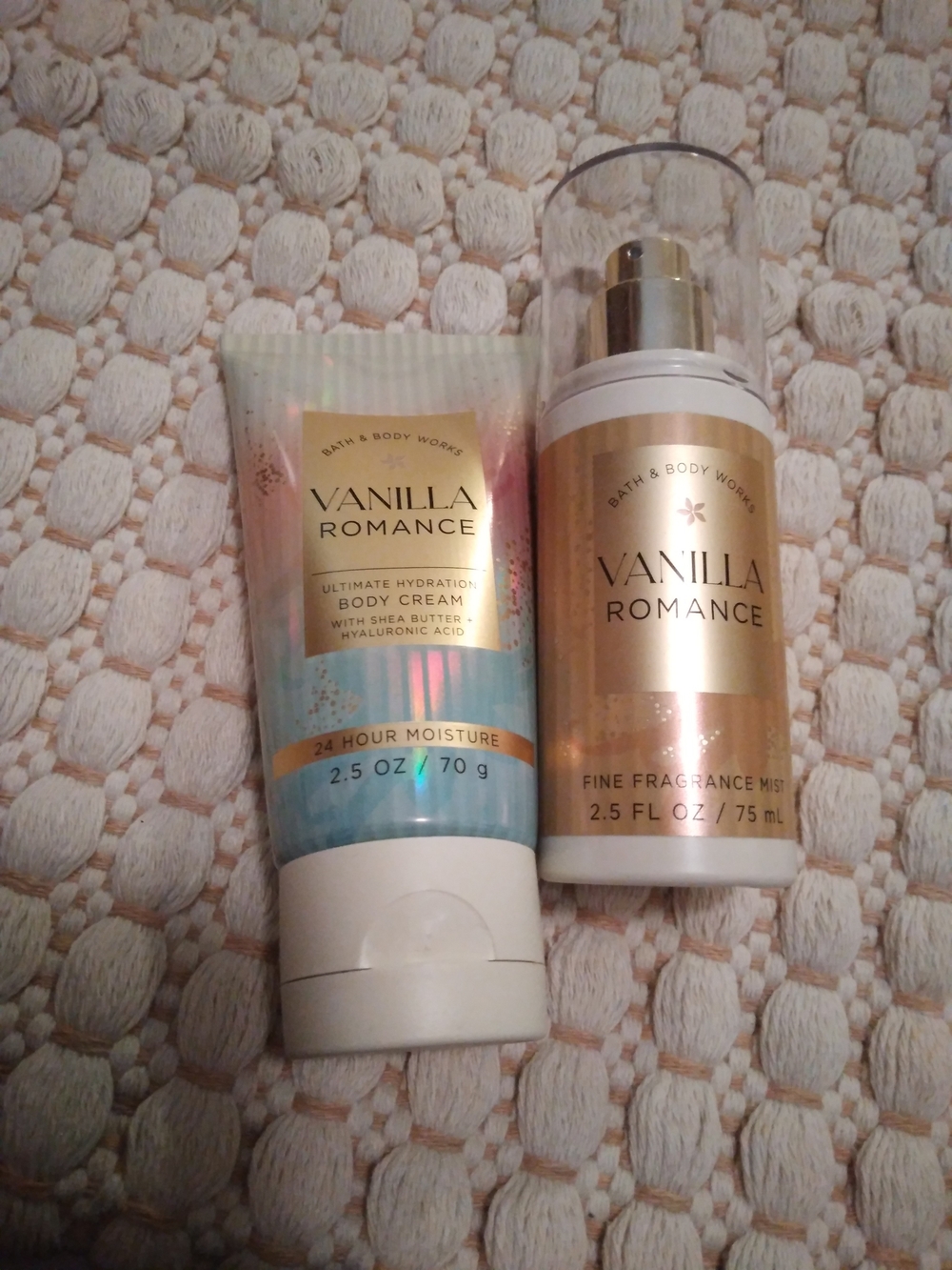 Bath & Body Works Vanilla Romance Body Cream & Fine Mist Set